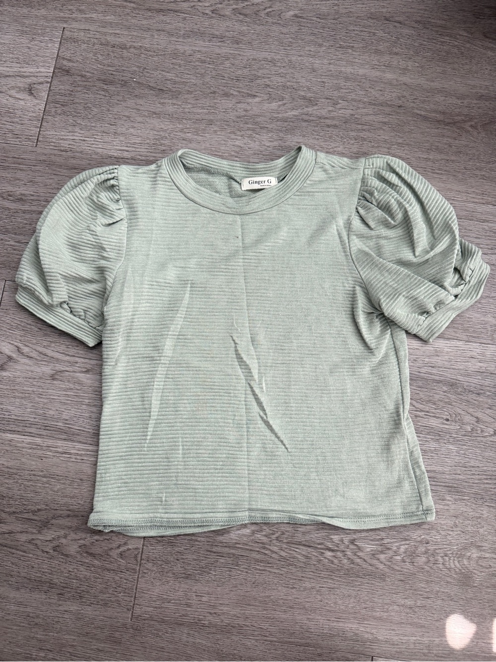 Ginger G Light Sage Puff Sleeve Ribbed Tee